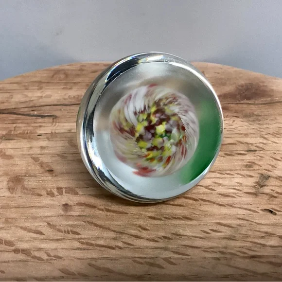 Vintage - Art Glass Murano Style Millefiori Paperweight - Excellent Condition - Picture 9 of 13